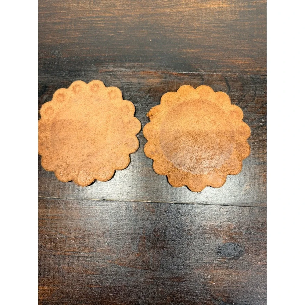 2 Vintage Hand pressed Leather Coasters Rustic Peruvian Llama‎ Scene